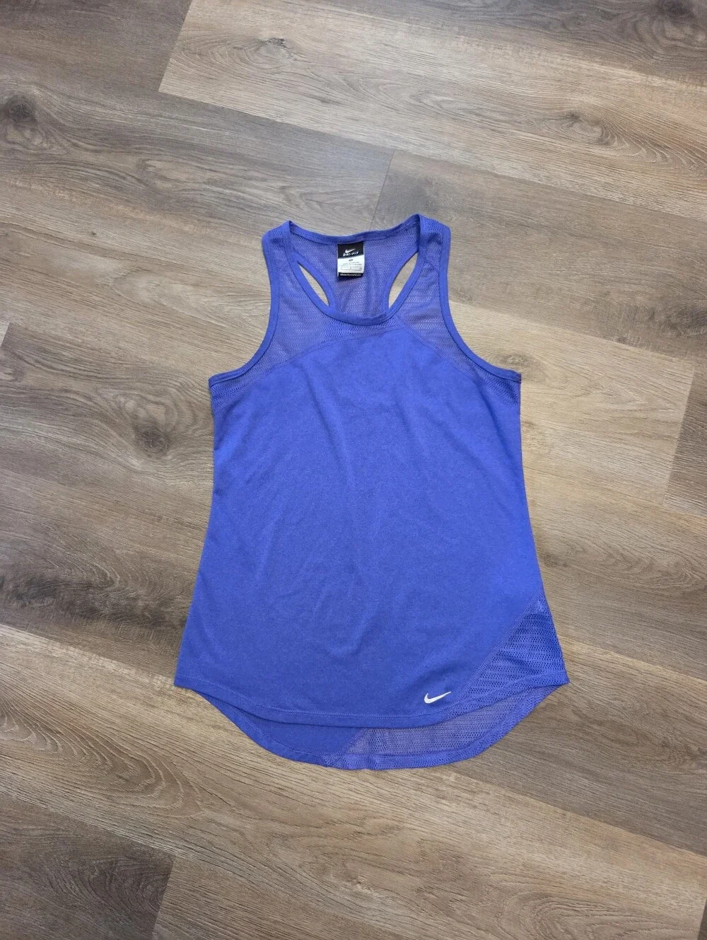 Nike Tank Top - Picture 7 of 11